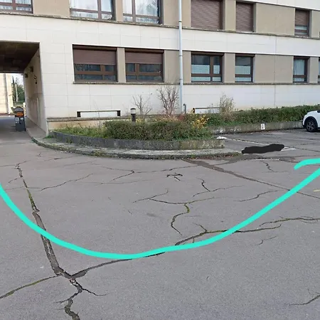 Le Confidentiel Avec Parking Reims