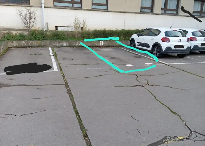 Apartment Le Confidentiel Avec Parking Reims